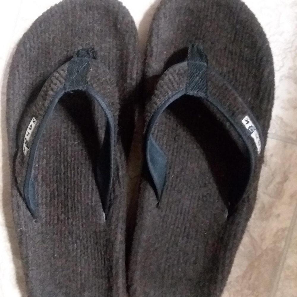 Sanuk Men's Flip-Flops